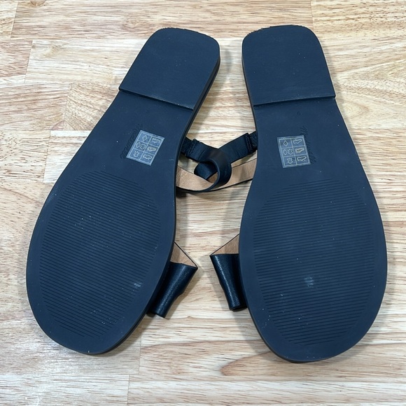 NEW Madewell 9 Black Leather Grecian Toe Loop Slide BK5229 - Picture 4 of 7